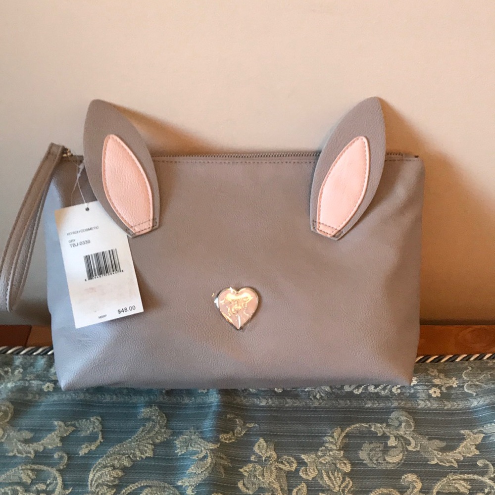 BETSEY JOHNSON COSMETIC BAG WITH STRAP 48.00 NWT